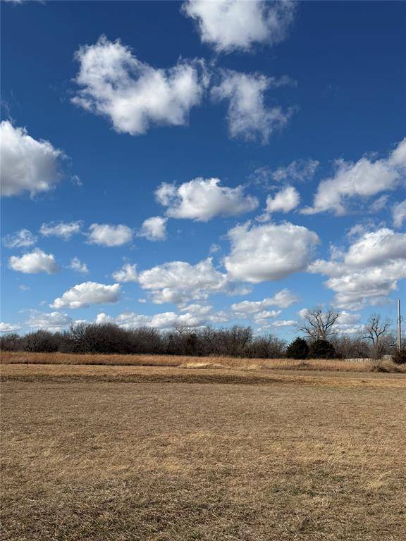 N Garnett DR, Oklahoma City, OK 73114