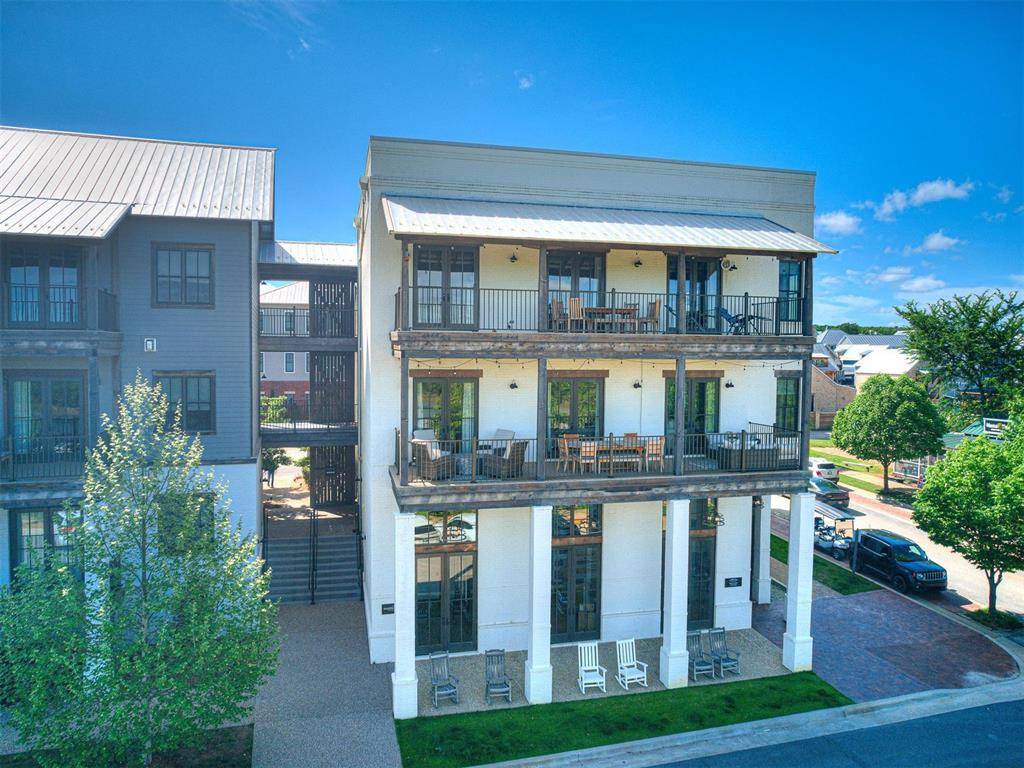 29 Water ST #5, Carlton Landing, OK 74432