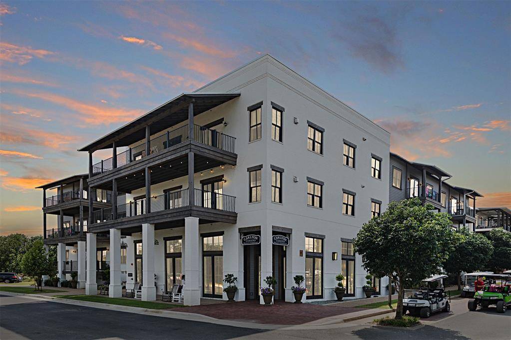 29 Water ST #8, Carlton Landing, OK 74432