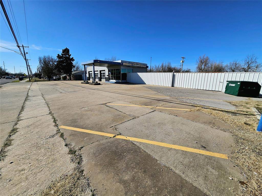 7415 SE 15th ST, Midwest City, OK 73110