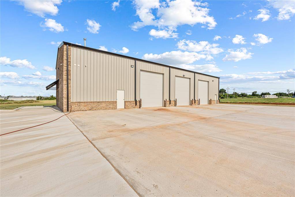 7624 NW 79th PL, Oklahoma City, OK 73132