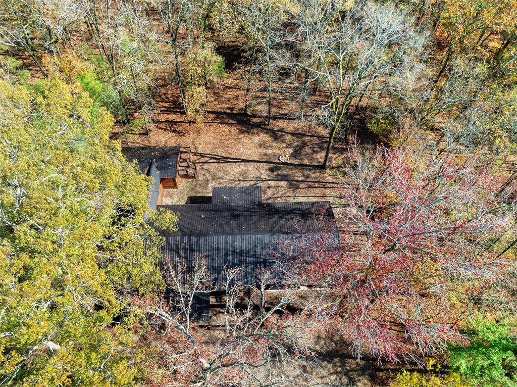 180 Johnboat LN, Broken Bow, OK 74728