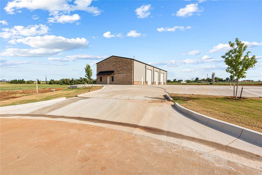 7612 NW 79th PL, Oklahoma City, OK 73132