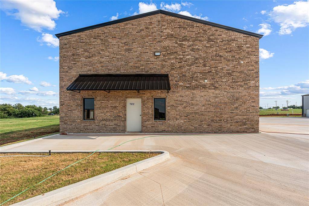 7612 NW 79th PL, Oklahoma City, OK 73132