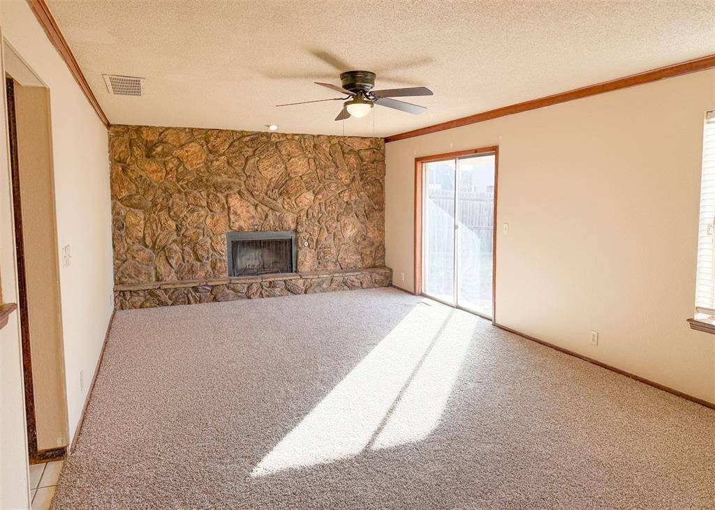 3622 Wynn CIR, Edmond, OK 73013
