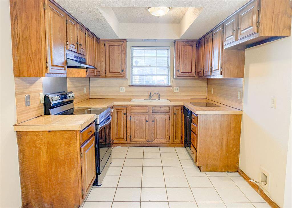 3622 Wynn CIR, Edmond, OK 73013