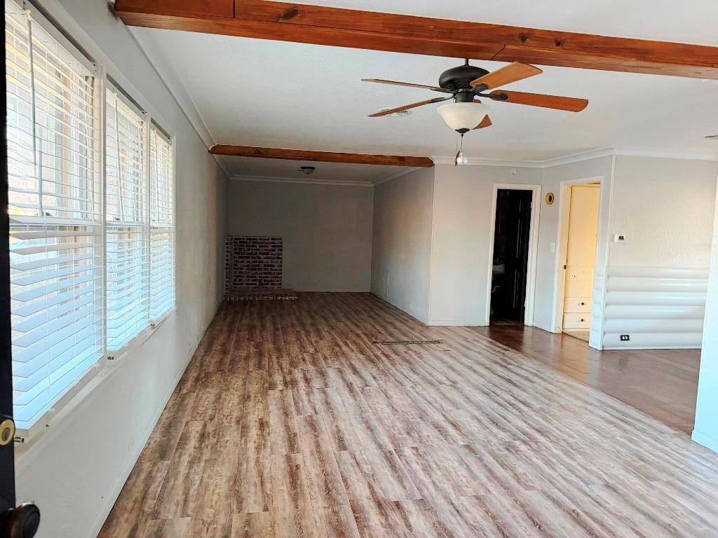 1329 W Thompson AVE, Enid, OK 73703