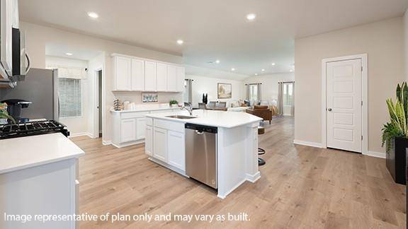 1236 Mahogany LN, Piedmont, OK 73078