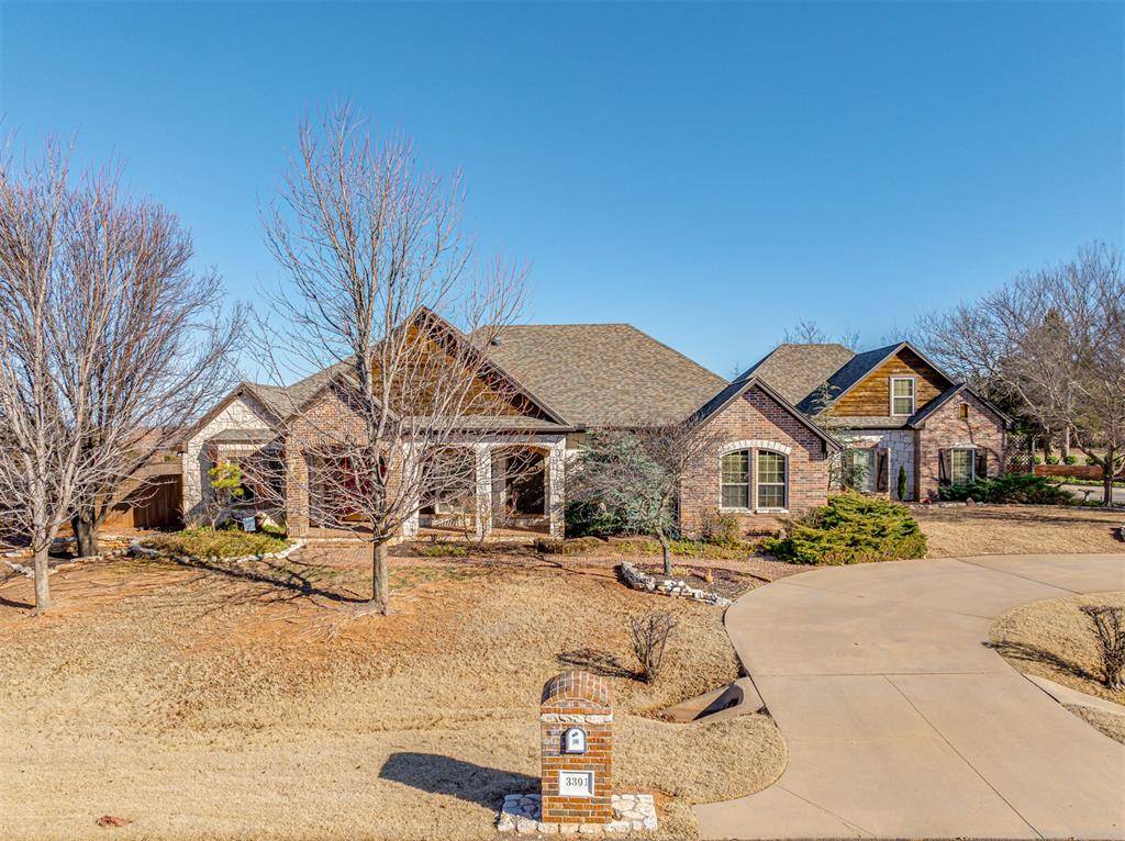 3301 Santa Rosa CT, Norman, OK 73071