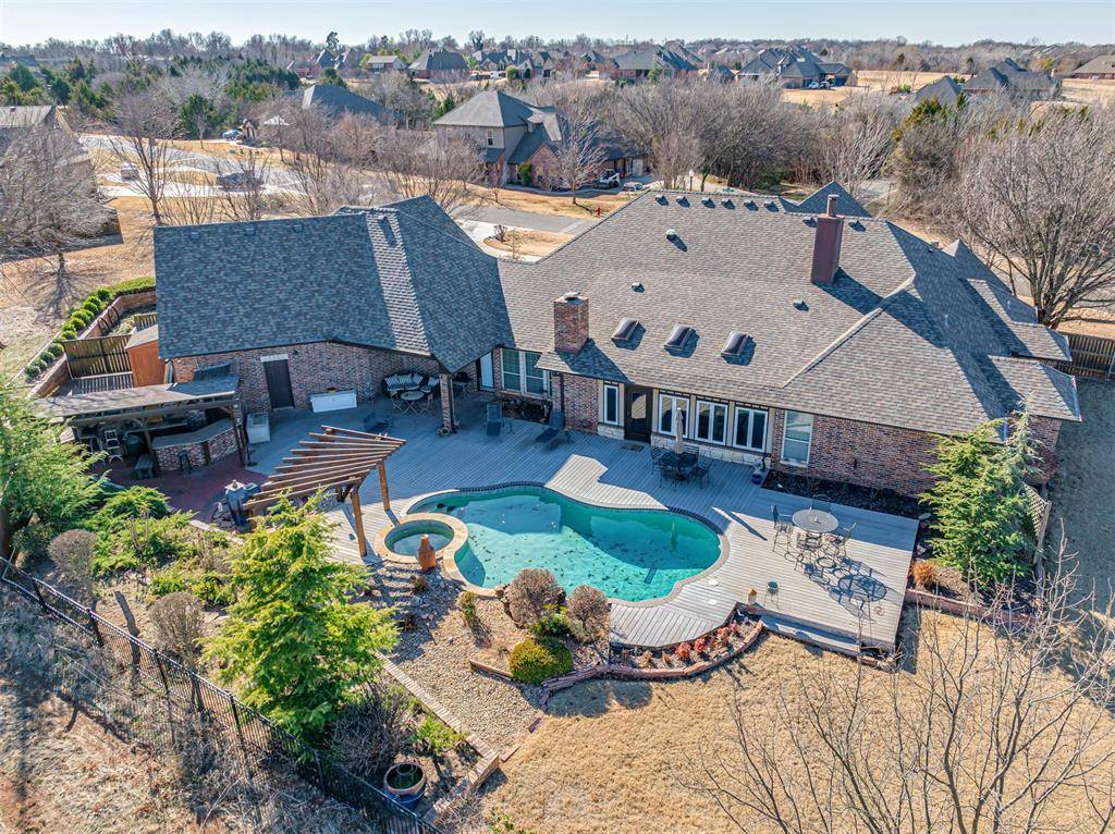 3301 Santa Rosa CT, Norman, OK 73071