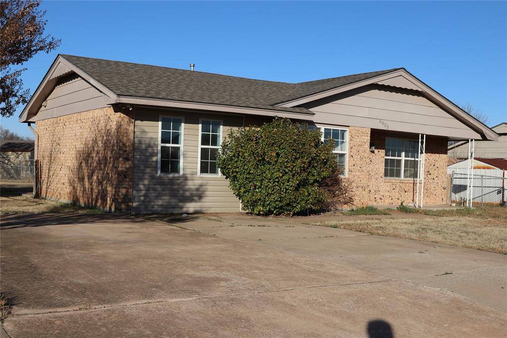 6905 SW Forest AVE, Lawton, OK 73505