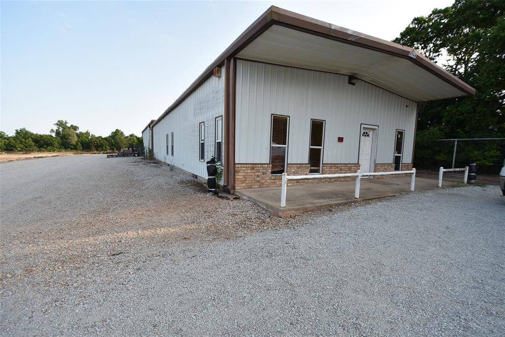 701 W Broadway AVE, Seminole, OK 74868