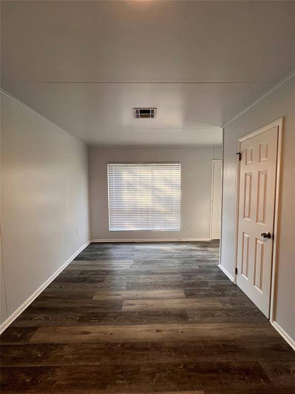 301 Winding LN, Edmond, OK 73003