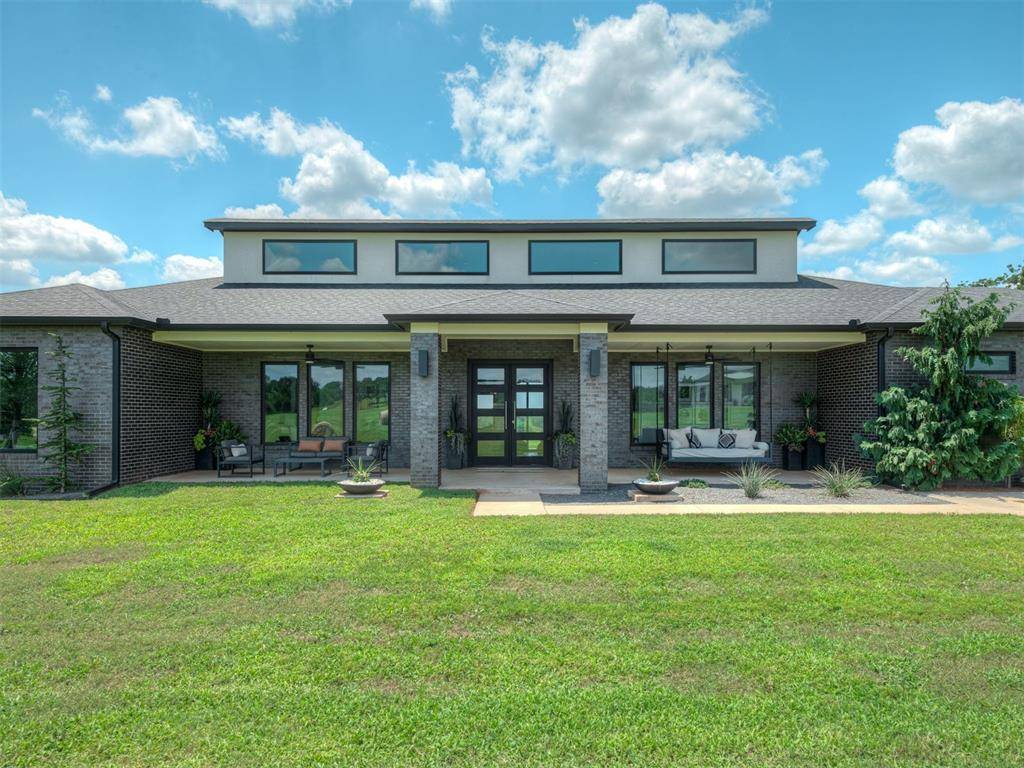 13275 N Harrah RD, Luther, OK 73054