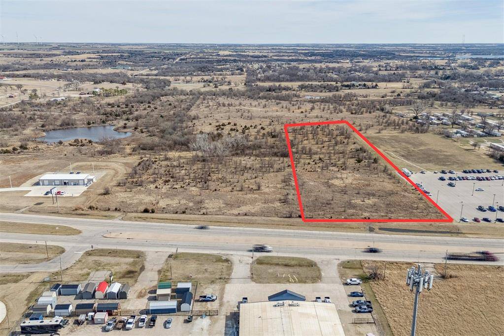 14th St & E Hubbard Rd, Ponca City, OK 74604