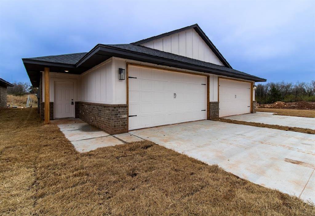 8800 N Shartel AVE #B, Oklahoma City, OK 73114