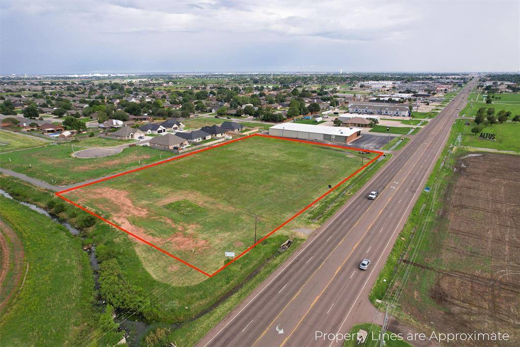 3306 N Main ST, Altus, OK 73521