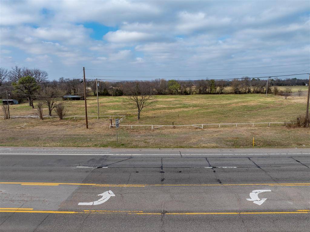 17266 Us Highway 70 HWY, Lone Grove, OK 73443