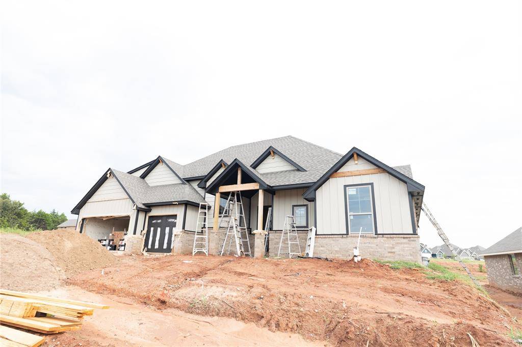 9008 Grey Joy RD, Edmond, OK 73007
