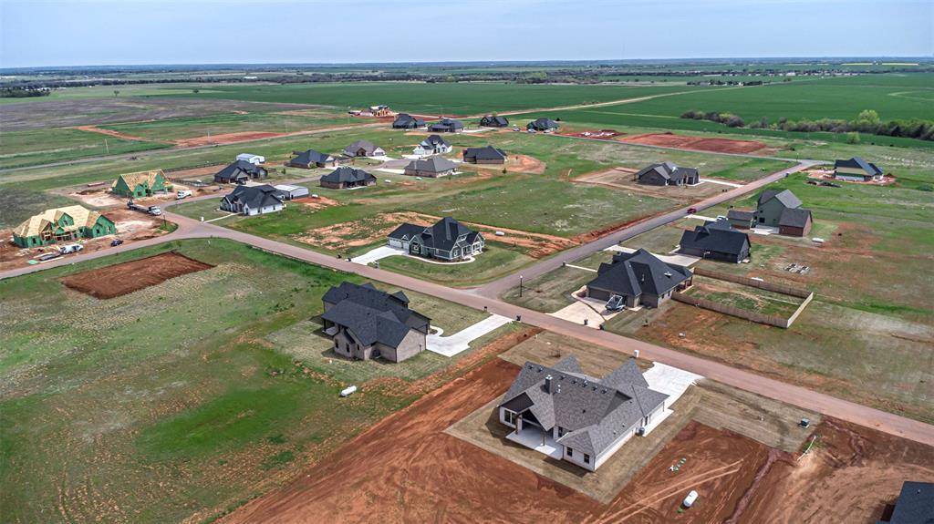 2340 Hawks Haven DR, Guthrie, OK 73044