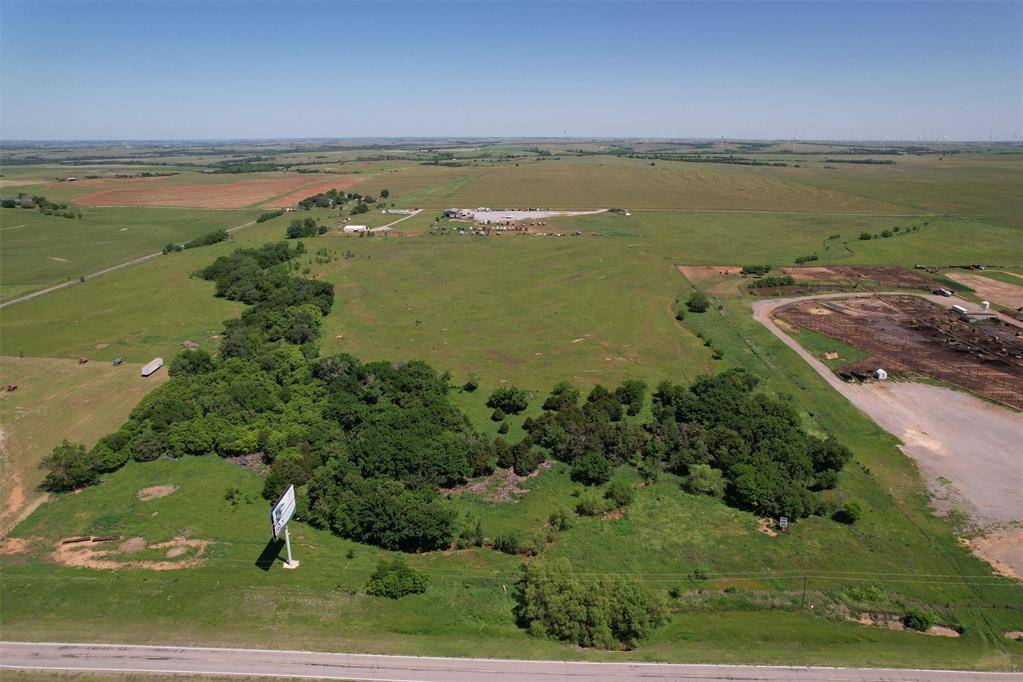 N I-40 Frontage RD, Clinton, OK 73601