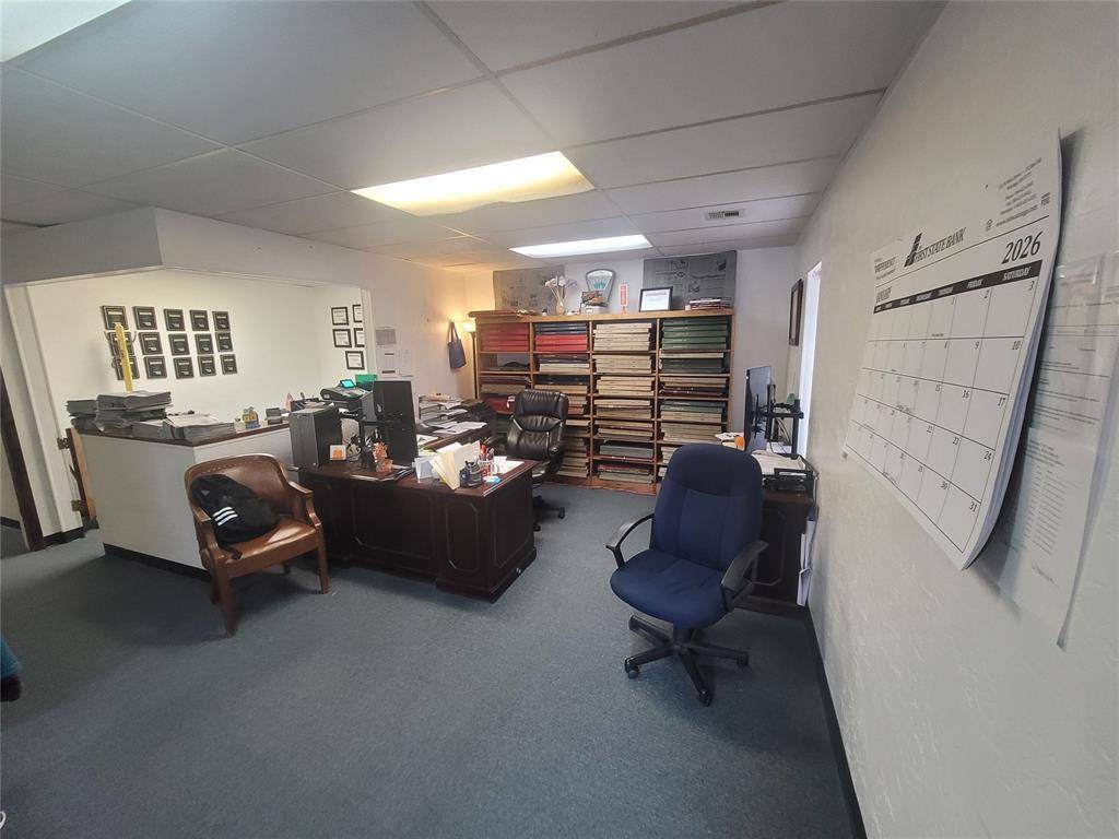 405 N Harmon AVE, Watonga, OK 73772