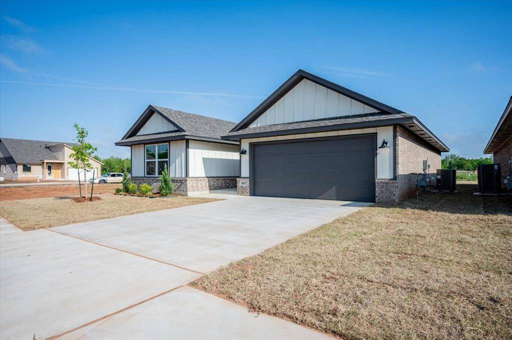 10657 SW 18th ST, Yukon, OK 73099