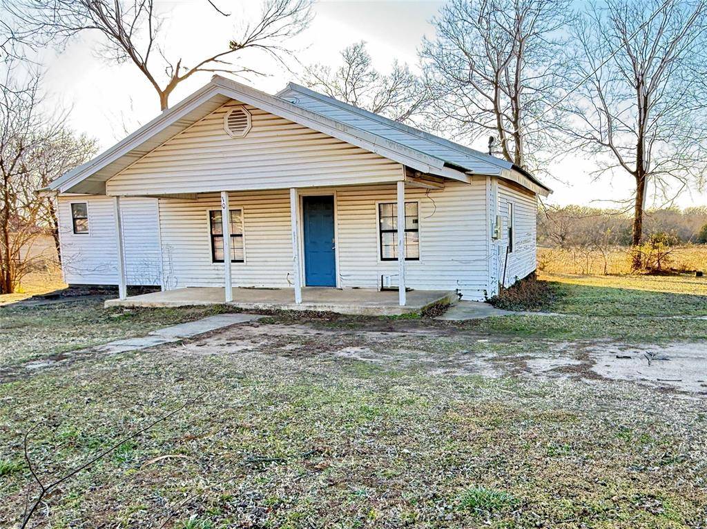 103 S Shawnee AVE, Okemah, OK 74859