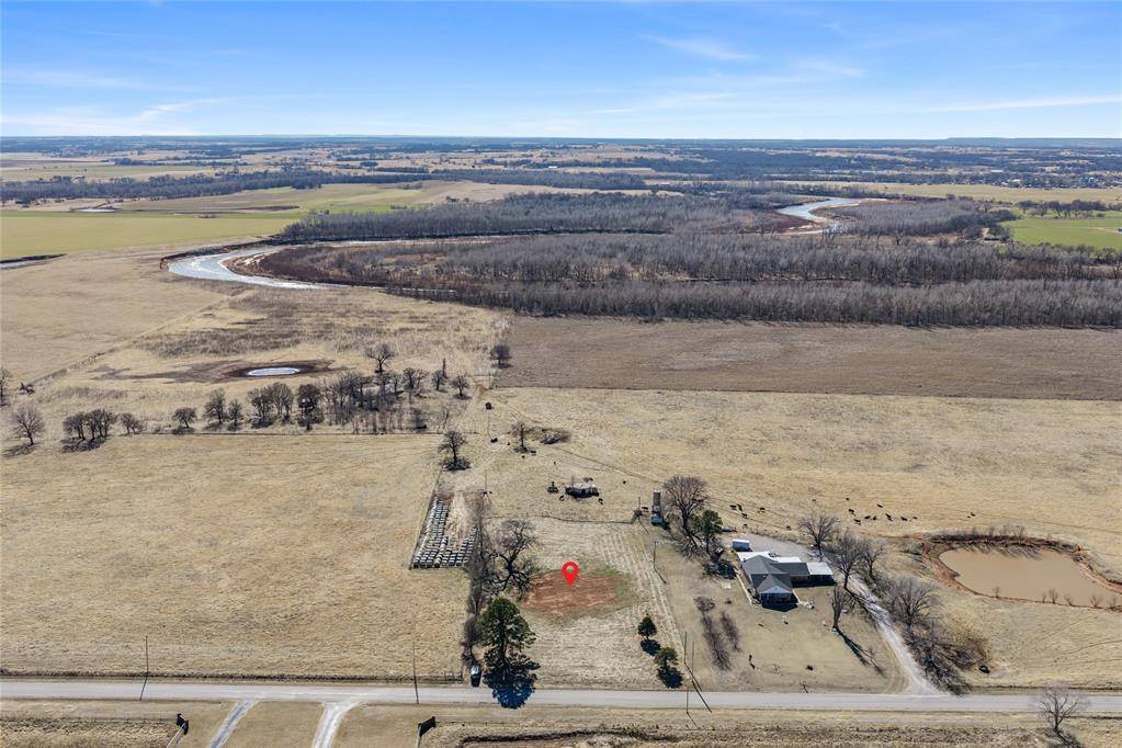 25820 E County Road 1500, Maysville, OK 73057