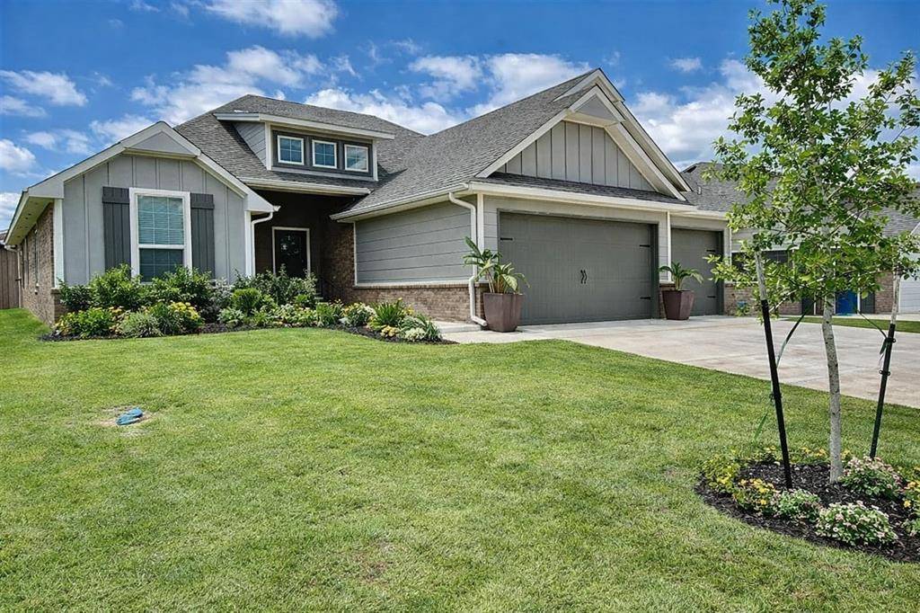 1313 N Beale TER, Mustang, OK 73064