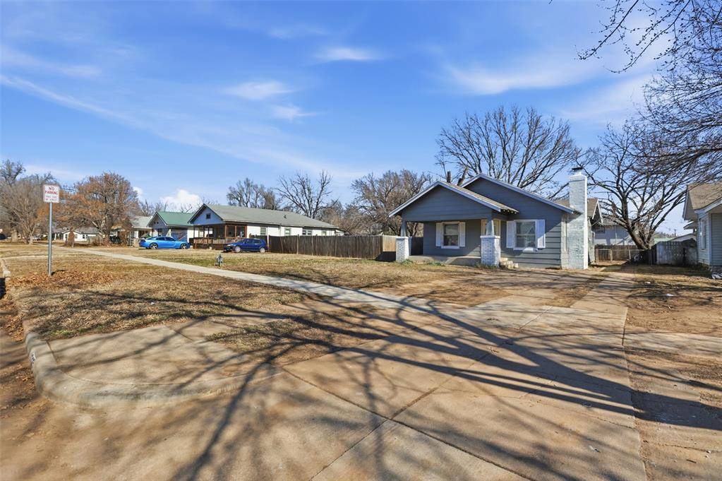 325 S Palm ST, Ponca City, OK 74601