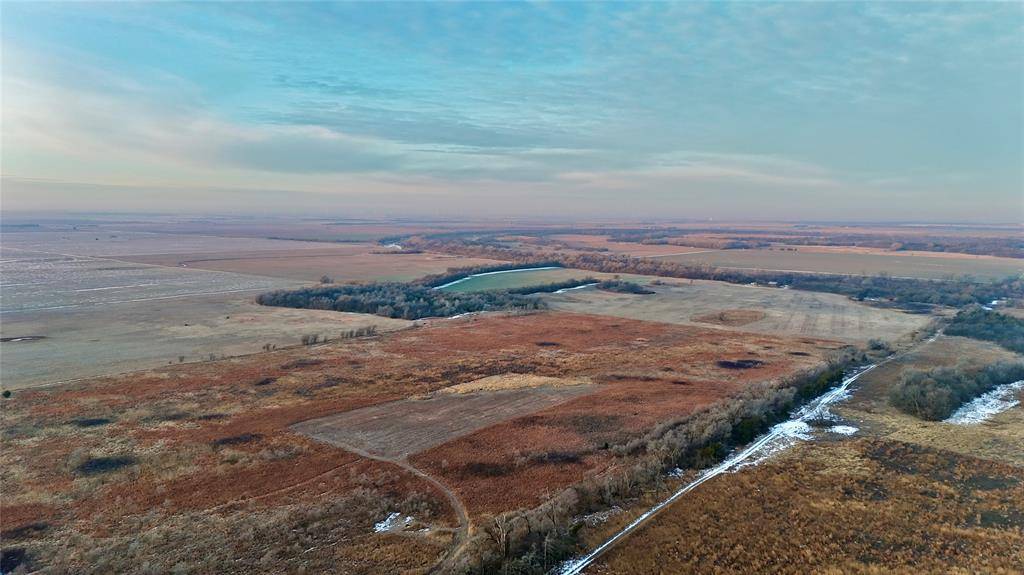 1 N 3100 RD, Lamont, OK 74643