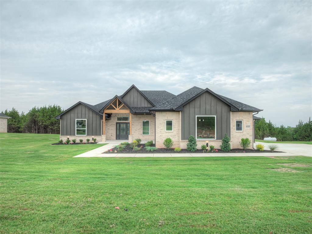 9329 Eliana DR, Guthrie, OK 73044