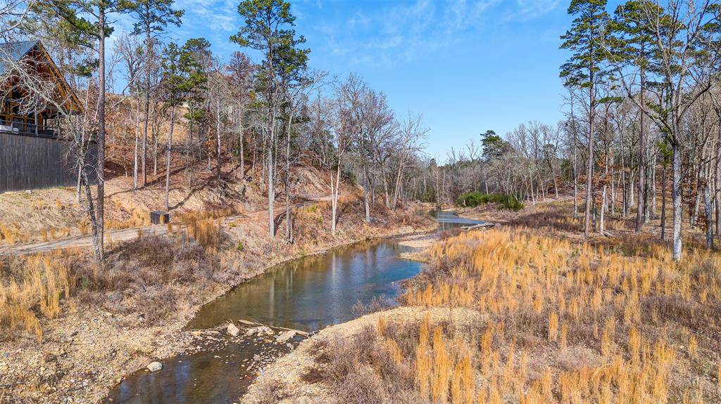 66 Ironwood Creek TRL, Broken Bow, OK 74728
