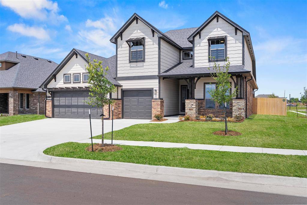 1401 SW 160th ST, Moore, OK 73170