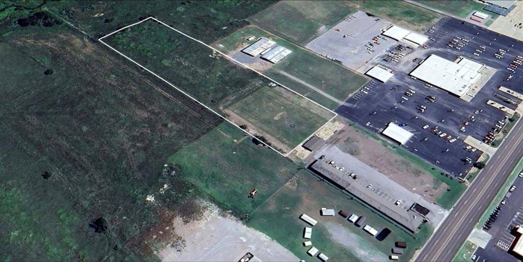 2117 E Broadway ST, Altus, OK 73521
