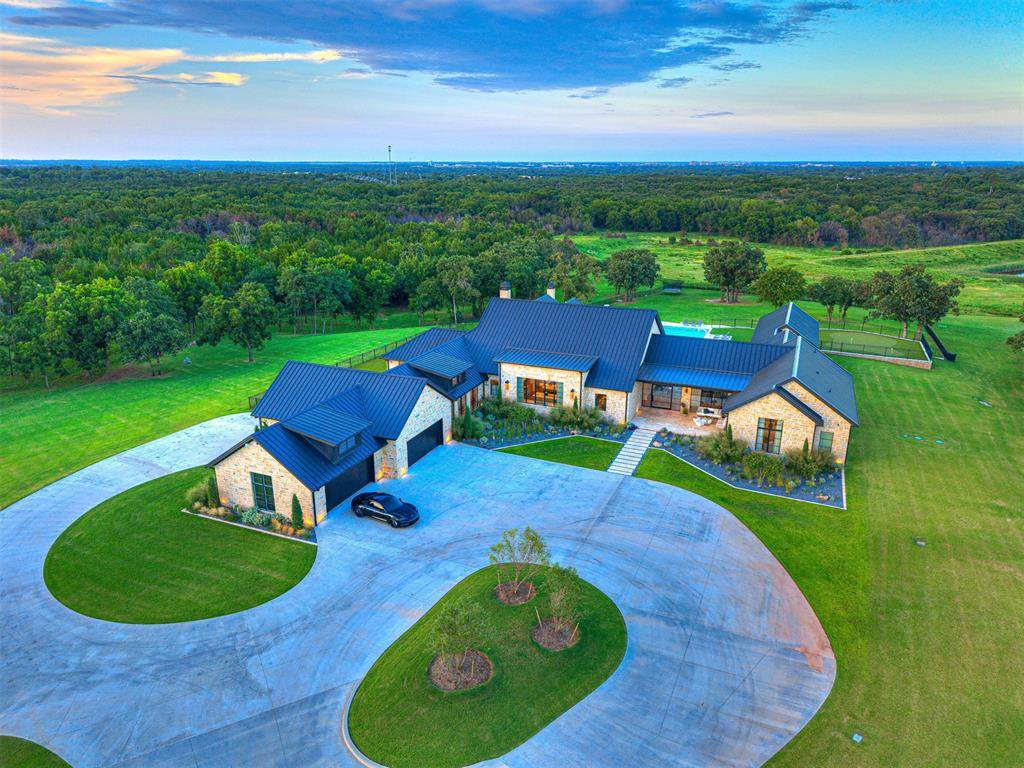 3003 S Country Club RD, Stillwater, OK 74074