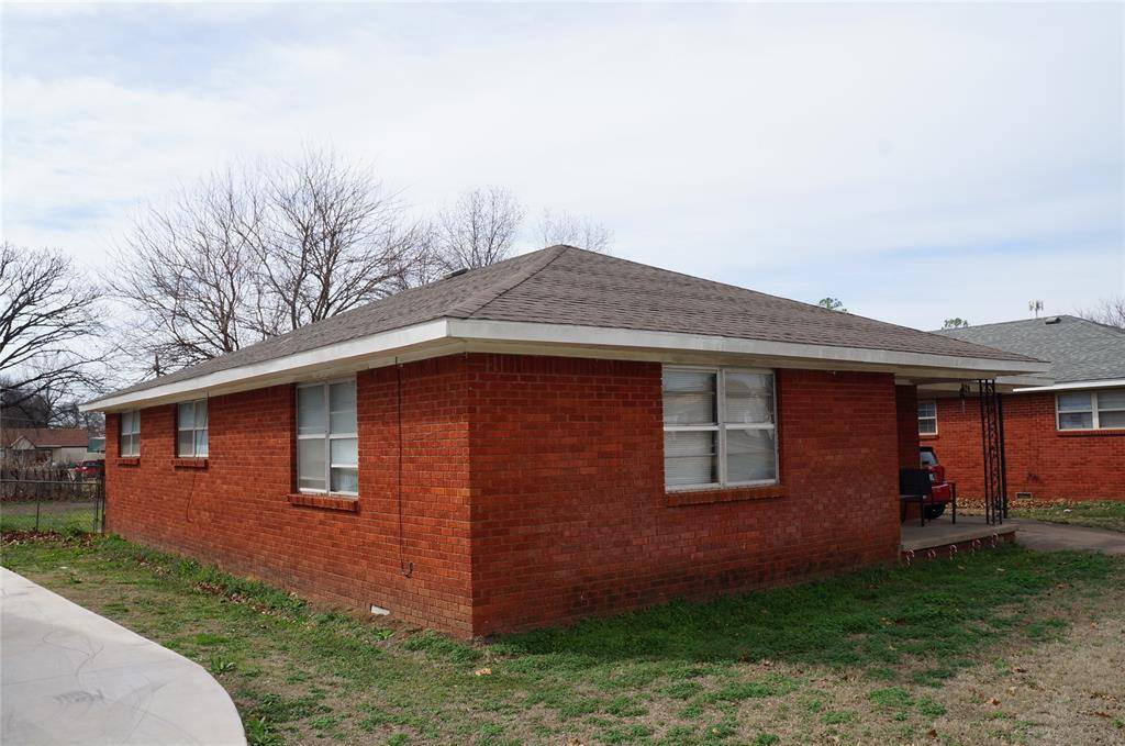 324 W Comanche ST, Purcell, OK 73080