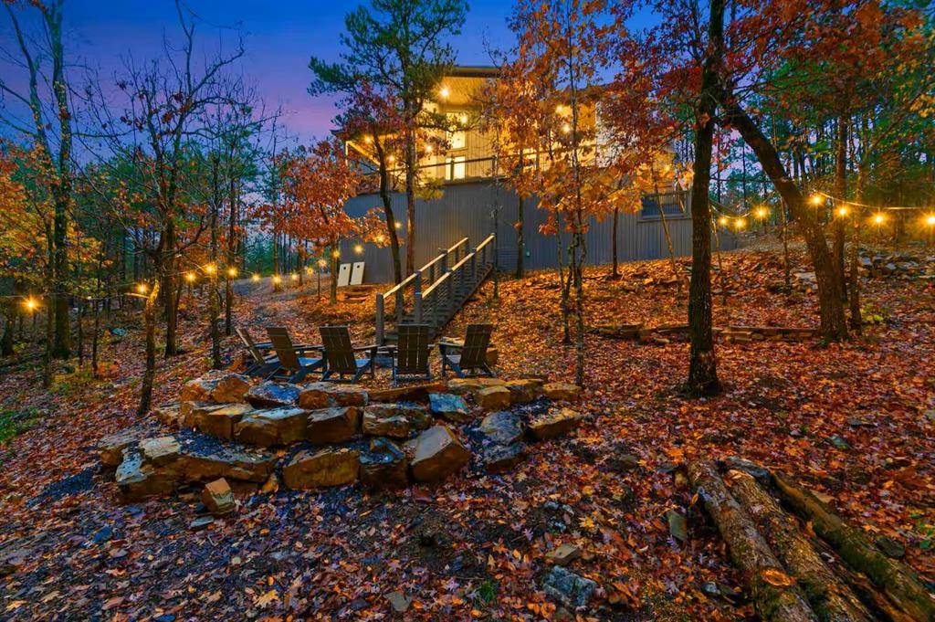 836 Timberline TRL, Broken Bow, OK 74728
