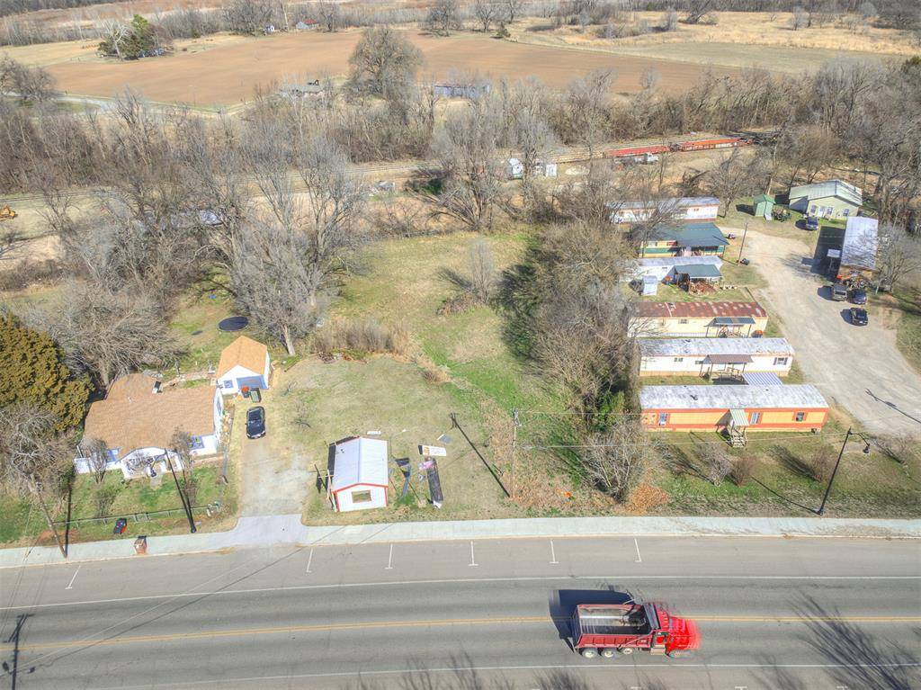 1834 Church AVE, Harrah, OK 73045