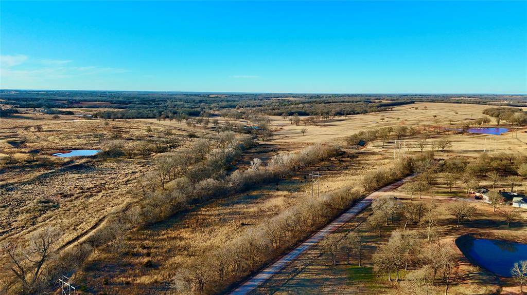 14 Wilshire DR, Mcloud, OK 74851