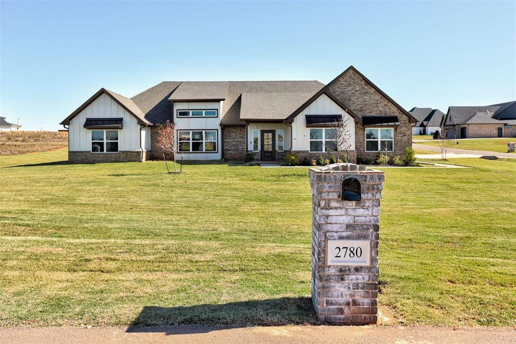 2780 Two Socks RUN, Guthrie, OK 73044