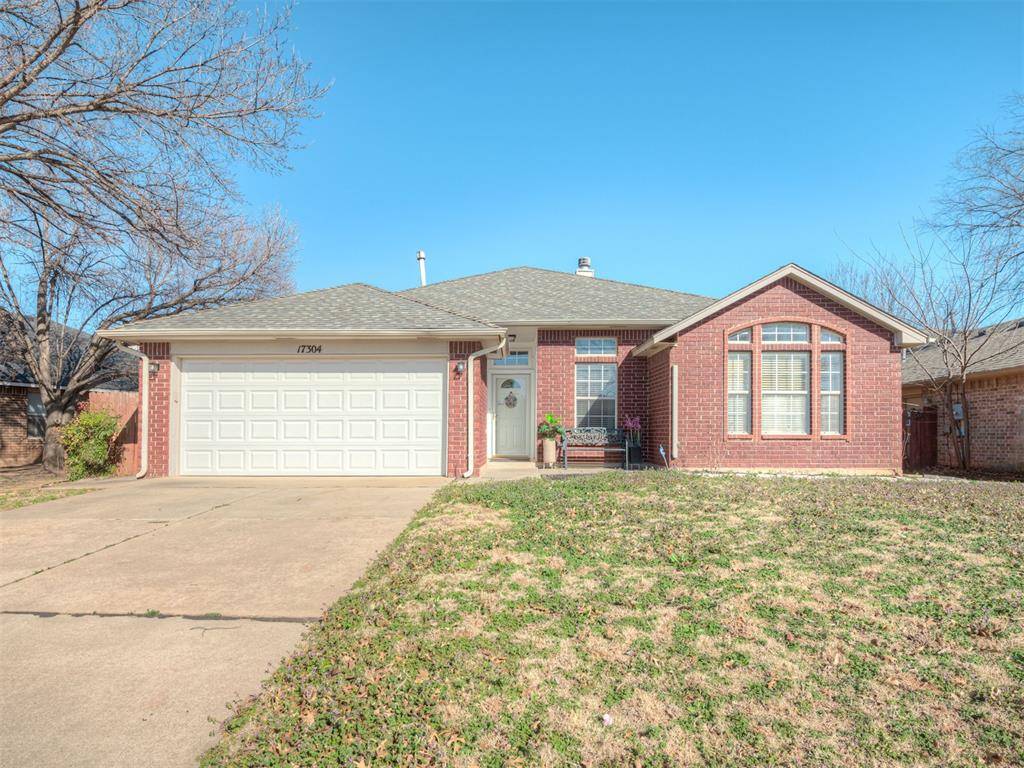 17304 Sun River CT, Edmond, OK 73012