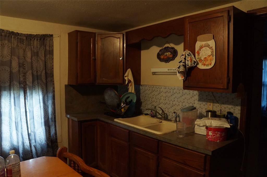 204 S CANADIAN AVE, Purcell, OK 73080