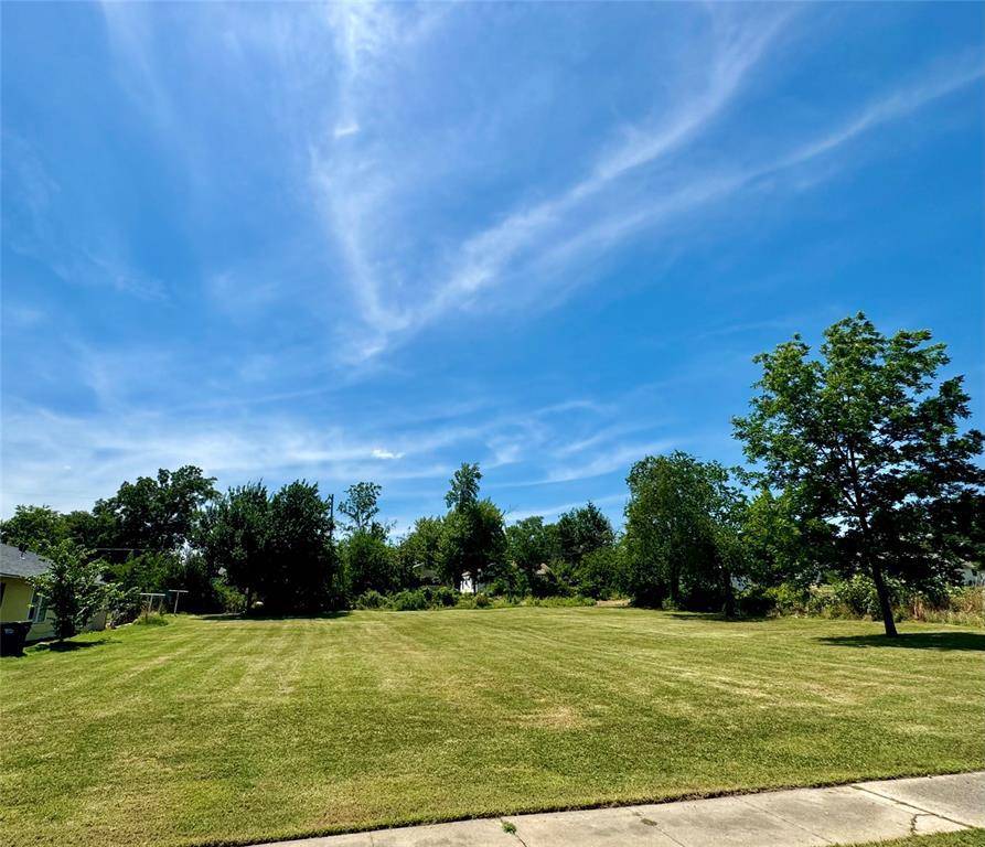 423 N Park ST, Seminole, OK 74868