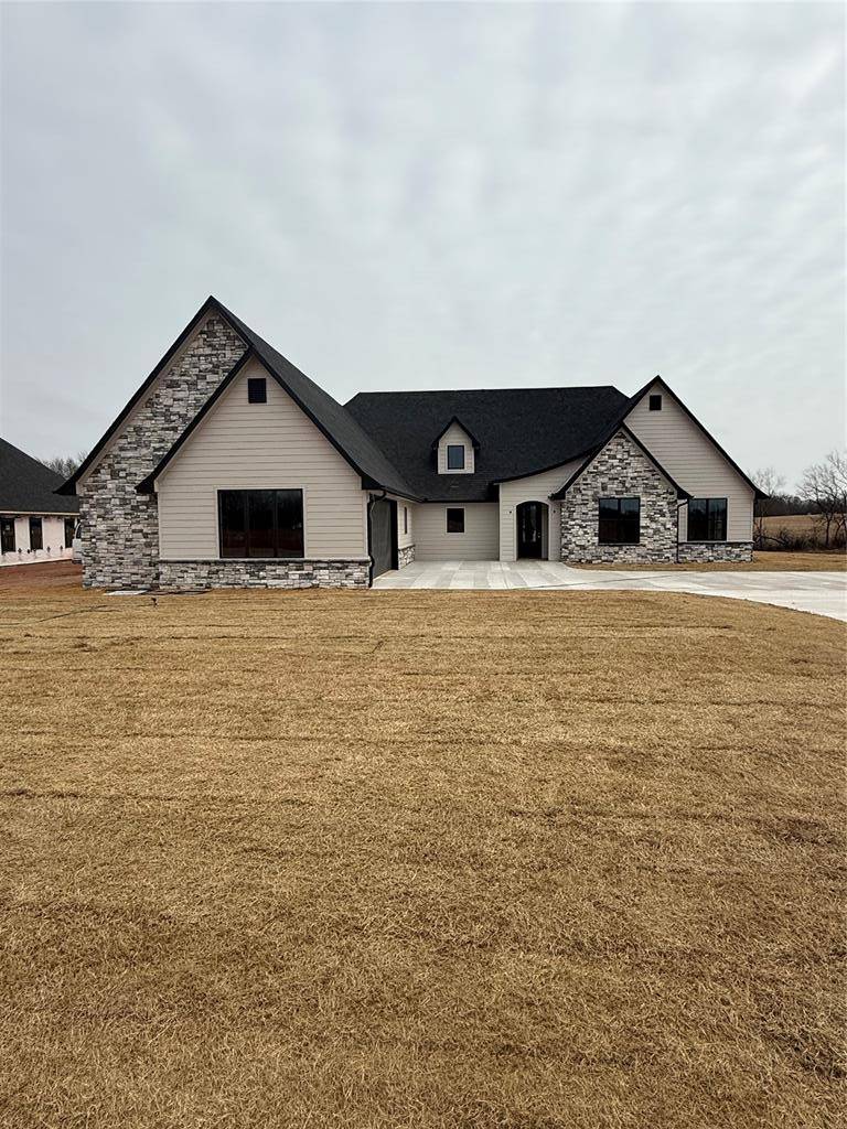 10747 Sebastian ST, Shawnee, OK 74804