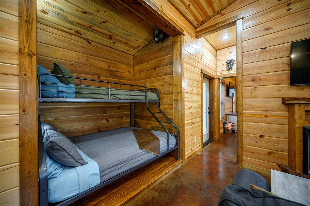 52 Hornbeam RD, Broken Bow, OK 74728
