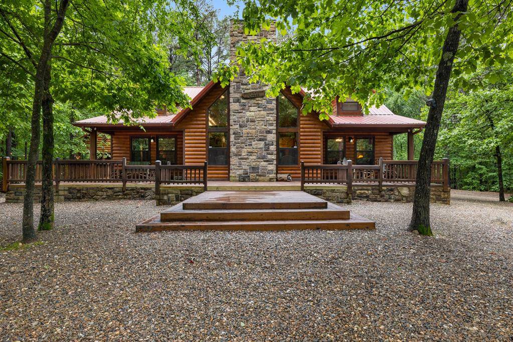 107 Mahogany RD, Broken Bow, OK 74728