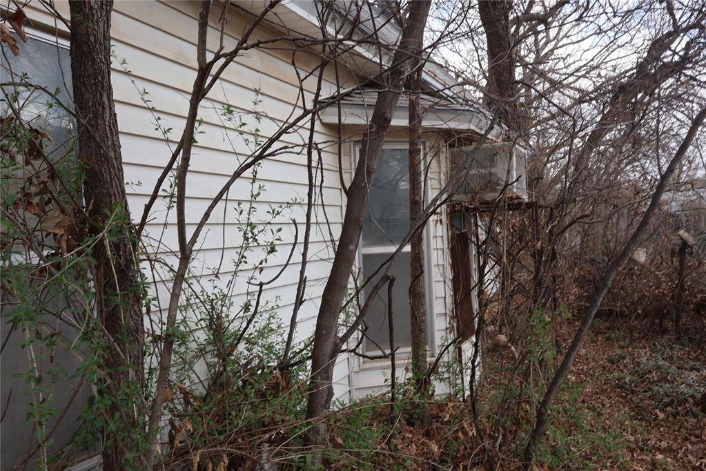 912 SW 5th ST, Lawton, OK 73501