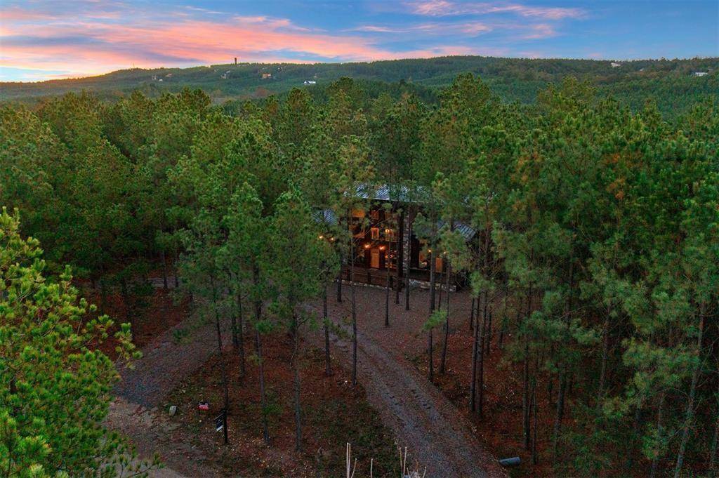 453 Bear Pine TRL, Broken Bow, OK 74728